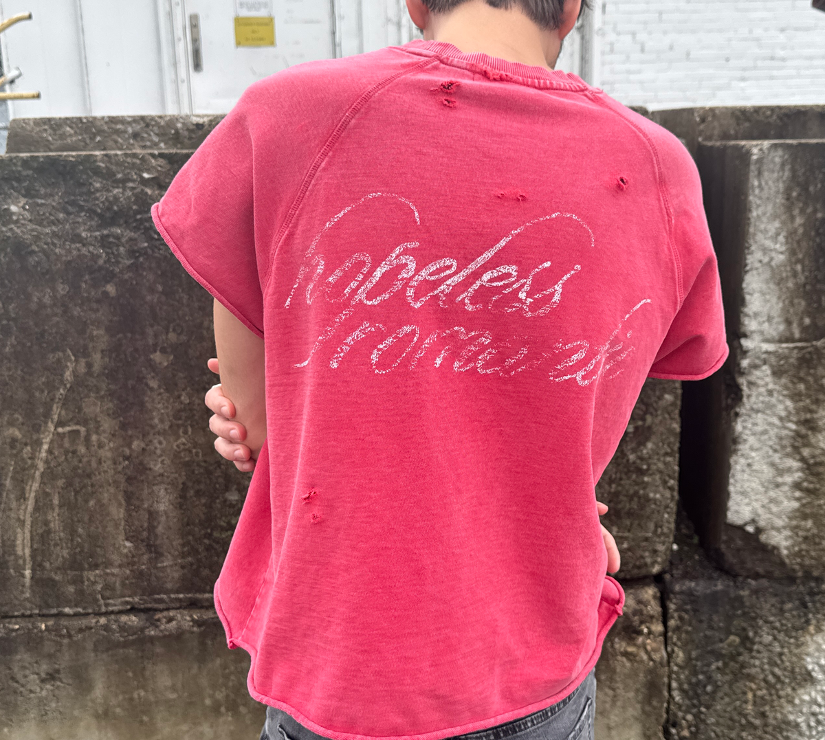 SEVERED TEE